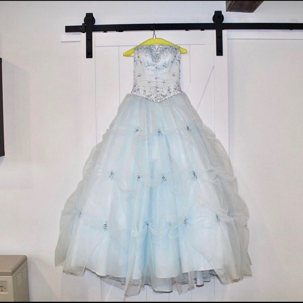Light Blue Prom Dress💙